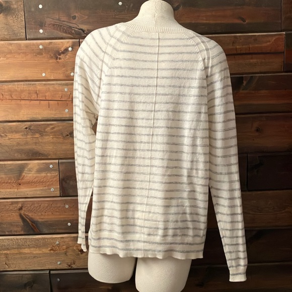White and Grey Low Scoop Neck Sweater - Picture 2 of 11